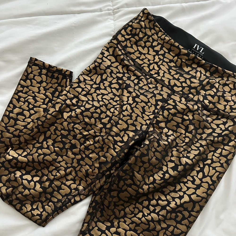 IVL COLLECTIVE gold metallic cheetah leggings